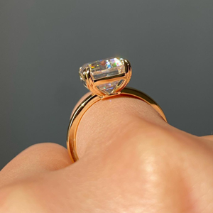 Bague de fiançailles et de mariage en or jaune 14 carats avec diamant de laboratoire taille émeraude 4 carats, certifiée IGI, bijou de luxe pour cadeau de fête - Product Image 1