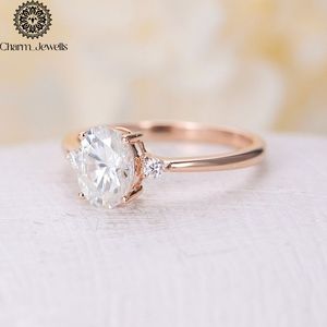 Bague de fiançailles Charm_Jewells pour femme en or rose plaqué, moissanite taille coussin, sertissage classique à griffes, certifiée IGI, 3 grammes - Product Image 4