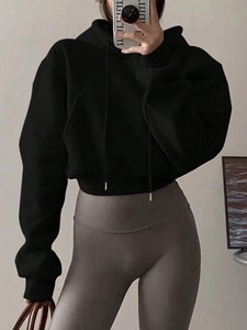 เสื้อฮู้ดครอปผู้หญิง ผ้าคอตตอนผสม ทรงสปอร์ต มีเชือกผูก เหมาะสำหรับออกกำลังกาย สไตล์สตรีท ความยาวสั้น มีซับใน - Product Image 2