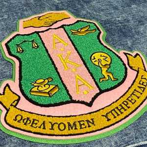 เสื้อฮู้ดดี้ผ้าเดนิมยีนส์ AKA Chenille Crest แบบยูนิเซ็กซ์ ปักลายตัวอักษรกรีก สไตล์พรีเมียม สตรีทแวร์ลำลอง ผ้าฝ้าย - Product Image 3