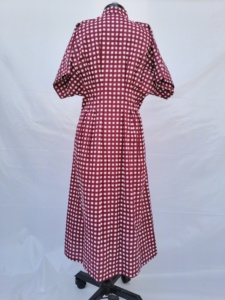 Robe chemise en coton à carreaux rouges, longueur maxi, manches courtes, col à revers, coupe ample décontractée, toutes saisons, tissu tissé, élégante et délicate - Product Image 5