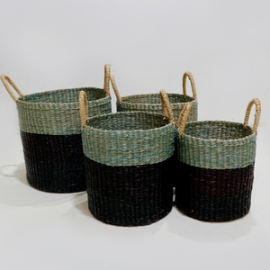 Ensemble de 4 paniers de rangement en jonc de mer bicolore avec poignées de transport rondes et hautes - Product Image 1