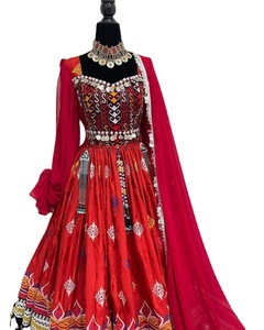 Vestido hasta la rodilla de encaje Floral pesado afgano moderno de alta calidad para mujer para boda y fiesta 100% poliéster - Product Image 1