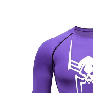 Camiseta de Compresión de Manga Larga para Hombre, Cuello Redondo, Corte Ajustado, Deportiva, Tejida en Poliéster, Secado Rápido, Ecológica y Transpirable - Product Image 5