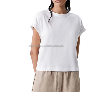 T-shirt court blanc à manches courtes pour homme, col rond, coupe classique, tricoté, 100 % coton, couleur unie, design épuré - Product Image 1