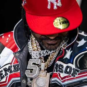 สร้อยคอฮิปฮอปแบบกำหนดเอง เงินแท้ 925 สำหรับทุกเพศ พร้อมจี้เพชรทรงบาแก็ตต์ 5 ตัวอักษรคู่ VVS มอยส์ซาไนต์ ประดับเพชรเต็มเส้น - Product Image 2