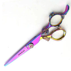 Ciseaux de coiffure professionnels en acier inoxydable avec repose-doigts confortable et vis décorative, outil de coupe de cheveux de précision - Product Image 4