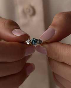 925 Silver Three Stone Engagement <b>Ring</b> Prong Setting Rhodium Plated Trendy Unisex <b>Large</b> Moissanite Stones - Product Image 5