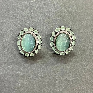 Pendientes de Piedra Geométrica en Blanco y Negro, Pendientes Minimalistas para Boda, Joyería para Uso Diario, Pendientes de Piedras Preciosas - Product Image 3