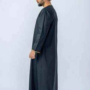 Vêtements islamiques traditionnels brodés en soie simulée, thawb, caftan, jubba pour hommes, thobe / thawb islamique respirant pour musulmans - Product Image 4
