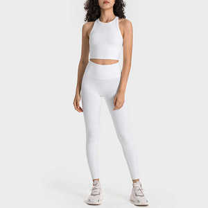 Ensemble de yoga pour femmes au design optimal, personnalisé, en Spandex/Nylon, séchage rapide, respirant, 2 pièces, haute qualité, prix bas pour la vente en ligne - Product Image 4