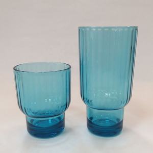 Vaso de Agua Acrílico Moderno y Decorativo de Jack Worth, con Líneas Rectas, para Uso en el Hogar y Fiestas - Product Image 2