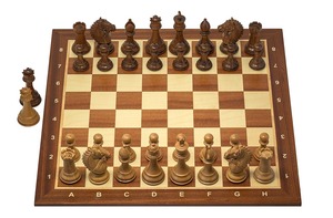Juego de ajedrez de madera de alta calidad hecho a mano para jugar, unisex - Product Image 2
