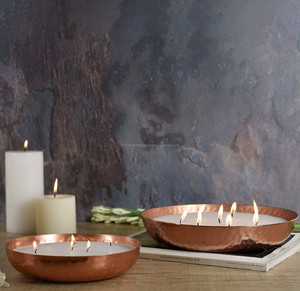 Best Sale Handcrafted Hammered Metal Wax Filled Bowl Urli Candle For Decoration - Product Image 5