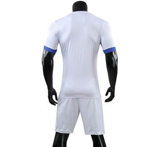 Ensembles de maillots de club personnalisables 100% polyester, vêtements de football de haute qualité, uniformes pour adultes, sublimation thaïlandaise - Product Image 1