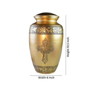 Urnes funéraires personnalisables en laiton gravé style américain « Amour de Christ » pour cendres humaines adultes – Fournitures funéraires en gros - Product Image 3