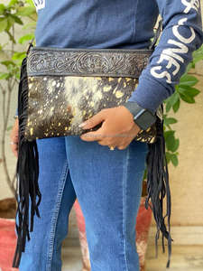 Hand Tooled Metallic Cowhide Fur Leather Fringe Handbag Stylish Women Color Tooled Leather Sling <b>Bag</b> Ideal Size <b>Cross</b> <b>Body</b> <b>Bags</b> - Product Image 3