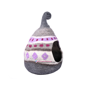 Meilleures maisons pour chats en feutre de laine faites à la main - Lits pour animaux de compagnie de style ethnique pour le confort et le bonheur des félins - Product Image 1