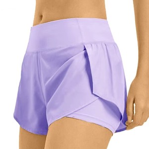 Shorts de sport pour femmes OEM à taille haute, noirs, en tricot extensible à séchage rapide, avec design drapé et taille élastique - Product Image 6