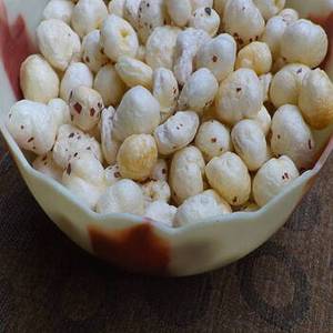Premium Neue Ernte Indische Phool Makhana Fox Nuts Einheitliche Sortierung Saubere Verarbeitung Zuverlässige Lieferung Geeignet für Internationale Zwecke 100% Rein - Product Image 5