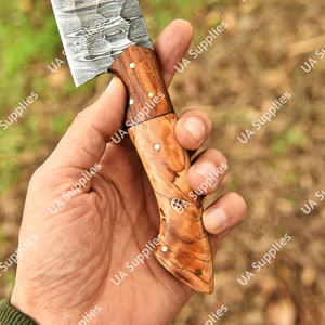 Cuchillo de Cocina Profesional de Acero de Damasco con Hoja Martillada y Afilada, Mango de Madera de Olivo, 58 HRC, Venta al por Mayor, Personalizable - Product Image 5