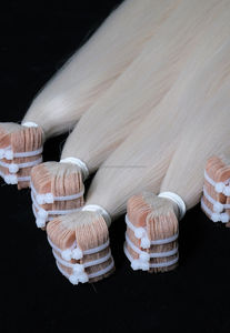 Extensiones de cabello Remy y cinta virgen vietnamita de alta calidad disponibles en estilos rectos de onda natural - Product Image 5