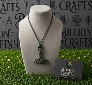 Amuleto Vikingo Hecho a Mano por un Herrerín, Collar con Colgante Nórdico Medieval, Joyería Histórica Gótica Hecha a Mano - Product Image 2