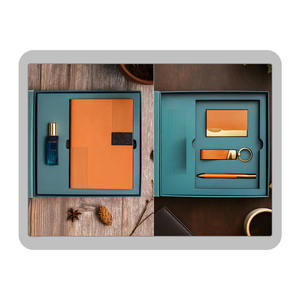 Coffret Cadeau Personnalisé en Cuir PU Gaufré pour Entreprise : Agenda, Stylo, Porte-clés, Porte-cartes, Parfum – Idéal pour Cadeau d'Entreprise, Remise de Diplôme, Rentrée Scolaire - Product Image 1