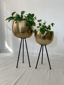 Jardinière en bois massif pour l'intérieur et l'extérieur, pot de fleurs décoratif rustique, durable, pour balcon, terrasse - Product Image 2