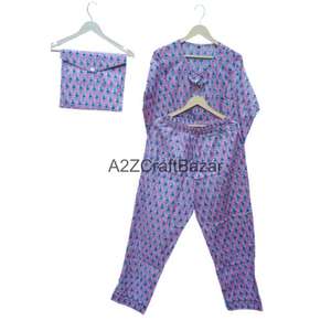 Ensemble pyjama imprimé à la main en coton 100% pur, col rond, pour femmes et filles, très demandé - Product Image 5