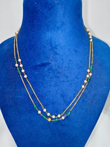 Elegante Collar de Cadena Plateada con Cristales Cuadrados Color Verde Azulado y Perlas, Joyería Minimalista de Moda para Mujer - Product Image 3