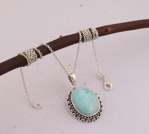 Pendentif vintage en argent sterling 925, collier en larimar naturel pour femmes, bijoux artisanaux faits à la main, fabrication artisanale - Product Image 1
