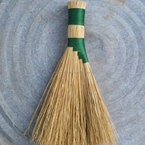 Balai à main King Craft Viet Home Decor en matériaux 100% écologiques du Vietnam, balai en herbe - Product Image 4