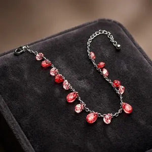 Elegante Brazalete Romántico de Plata 925 con Diseño Geométrico de Gota de Agua Rosa para Mujer, Ideal para Bodas - Product Image 2