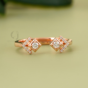 Anillo Abierto con Diamante Cultivado en Laboratorio de 0.15 CT, Corte Brillante Redondo, VVS VS DEF, Oro Rosa de 14K, Joyería Moderna Minimalista Geométrica - Product Image 1