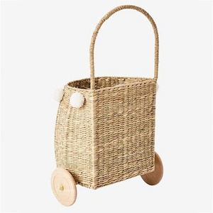 Poussette en rotin pour poupée, chariot tendance en jacinthe d'eau pour enfants, jouets personnalisés en rotin pour enfants, prix de gros, fabriqué au Vietnam - Product Image 2