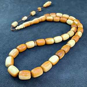 Calm Wooden Tasbih Mala, Cuentas de Oración Hechas a Mano para Mesa de Comedor - HUMAYUN WORLD CRAFTS, Diseño Tradicional Colgante - Product Image 4