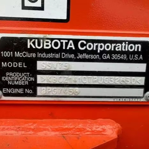 Chargeuse compacte Kubota d'occasion en excellent état, modèle SSV75, disponible en stock à prix de gros. Achetez maintenant. - Product Image 1