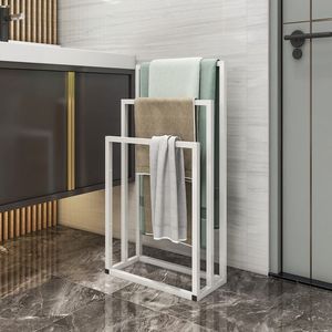 Elegante Toallero de Metal Cromado con Doble Marco, Soporte Independiente para Baño, Organizador Minimalista, Estructura Duradera y Estilosa - Product Image 5