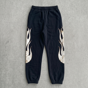 Pantalon de survêtement en molleton noir pour homme, taille élastique, motif flamme imprimé, vêtements décontractés pour l'hiver - Product Image 1