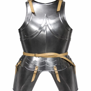 Plastron médiéval en acier durable, style gothique authentique, fonctionnel, pour costume de chevalier, Halloween, Journée de la Terre, fait main - Product Image 1