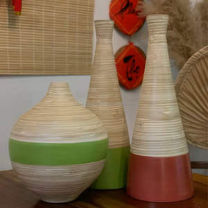 Fournisseur de vase durable en bambou filé à la main léger prêt à offrir des cadeaux décoratifs écologiques du Vietnam - Product Image 1