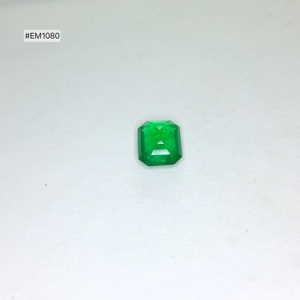 Émeraude zambienne de qualité 3A, pierre précieuse octogonale non montée, taille 10,20x7,90x4,40 mm, vert intense, 2,54 ct, pour la fabrication de bijoux sur mesure - Product Image 4