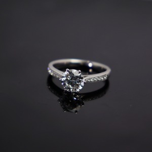 Premium Quality Moissanite Engagement <b>Ring</b> for Women with White <b>Gold</b> Finish and Sparkling Design Available For Sale - Product Image 3