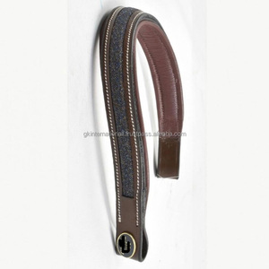 Diadema para caballo de cuero genuino negro y marrón habanero, acolchada, decorada con pequeños cristales azul marino y pedrería brillante. - Product Image 5