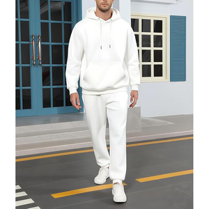 Ensemble de pulls personnalisés Urban-Edge – Impression à chaud à contraste élevé sur coton biologique épais - Product Image 3