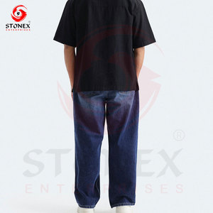 Jean en denim noir déchiré pour homme, coupe évasée, style vintage délavé, jambe large, streetwear, en coton, vente en gros - Product Image 3