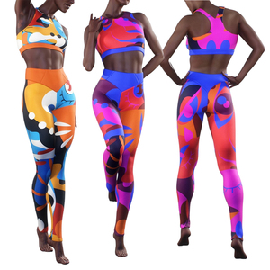 Conjunto Deportivo de Yoga para Mujer con Estampado de Sublimación Personalizado, Sujetador Deportivo y Leggings de Cintura Alta, Conjunto Deportivo sin Costuras para Gimnasio - Product Image 1
