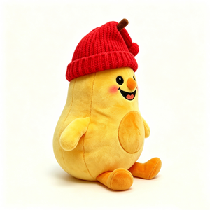 Jouet en peluche poire adorable personnalisé avec bonnet tricoté pour les amateurs de fruits et les cadeaux, poire mignonne de saison, décoration d'hiver en peluche. - Product Image 3