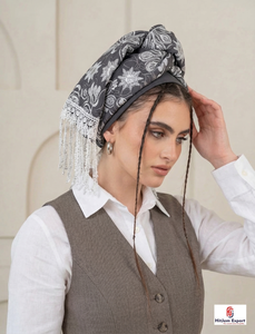 Pañuelo Cuadrado Personalizado con Borlas, Tela Suave y Ligera, Pañuelo de Moda para Mujer, Bajo MOQ, Fabricante OEM ODM - Product Image 4